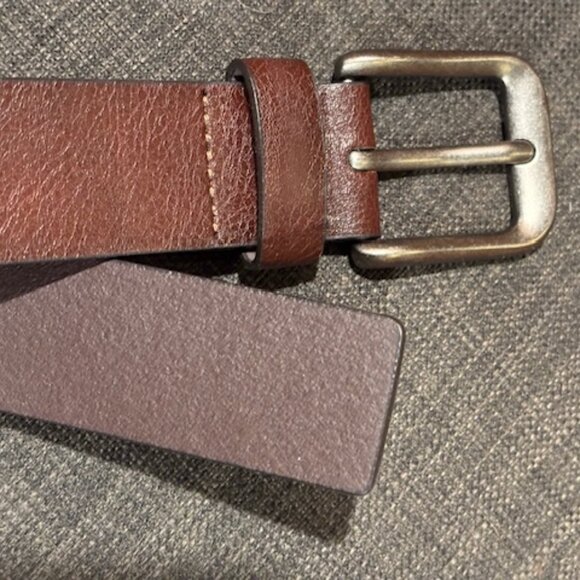 Perry Ellis Leather Belt - Picture 2 of 5